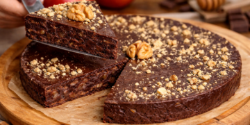 Постна торта от ябълки и шоколад – постен десерт за Бъдни вечер